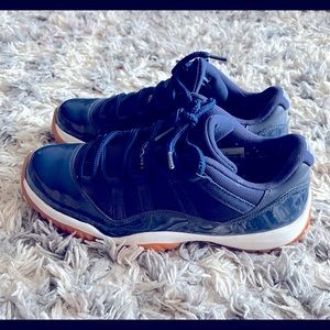 Air Jordan Retro 11 Midnight Navy Blue Lows